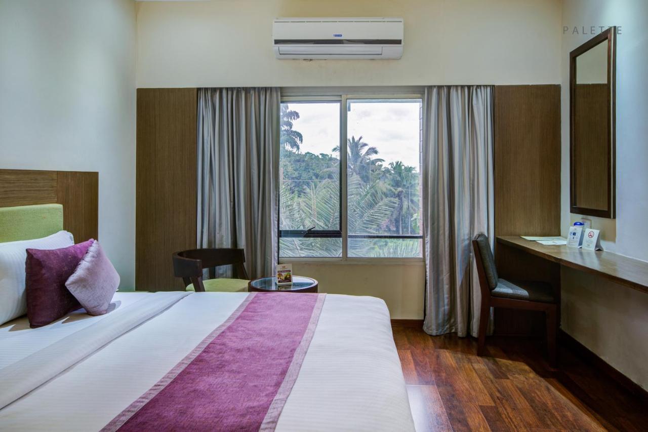 Jk Residency Cheruvathur Luaran gambar