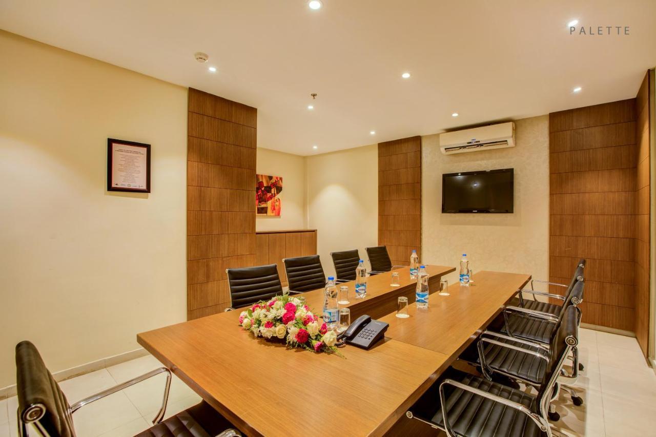 Jk Residency Cheruvathur Luaran gambar